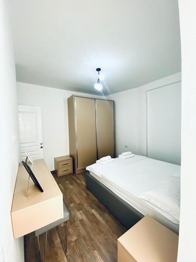 Kuta Apartments Tirane Esterno foto